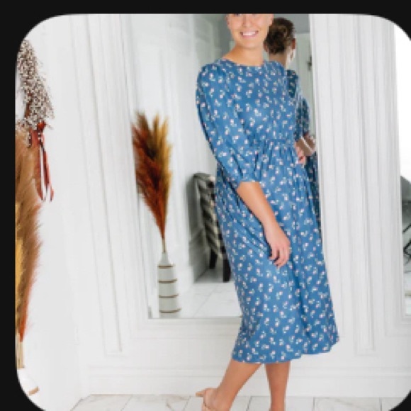 Nuggles dress - Picture 1 of 2